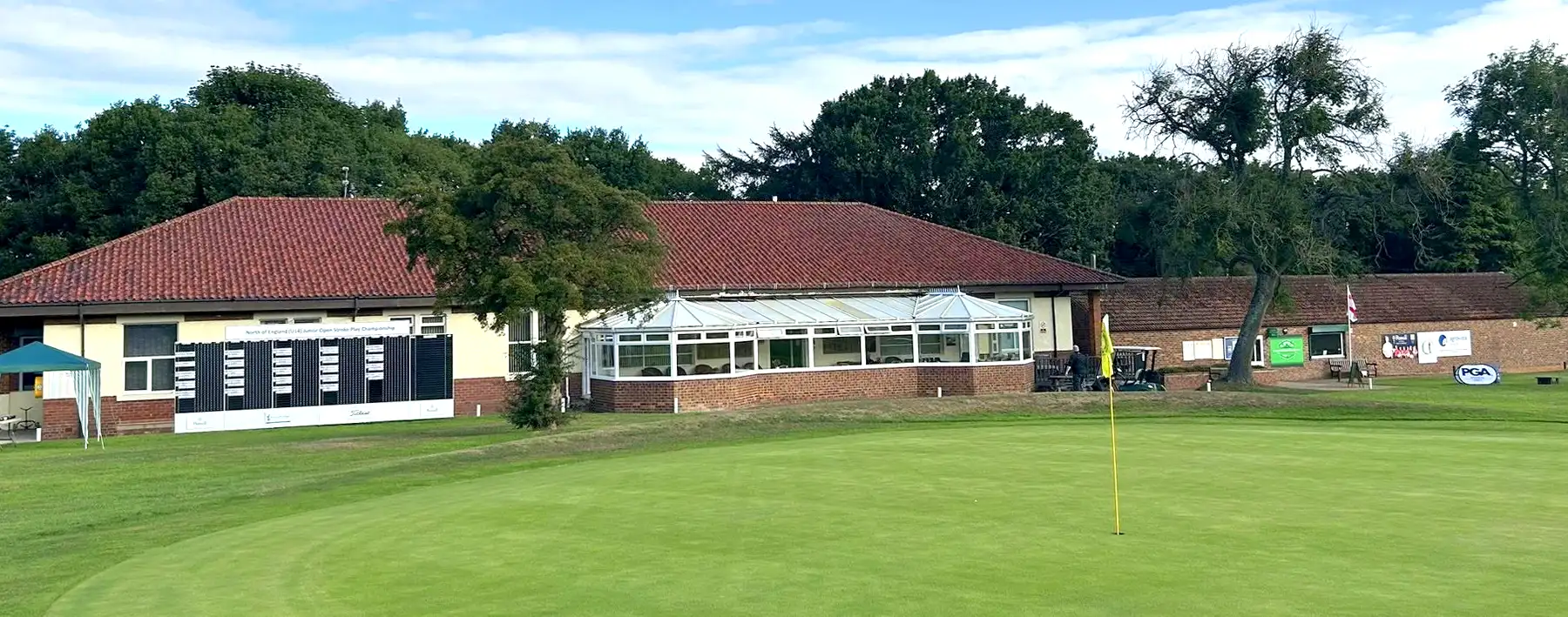 Southmoor Golf Club House